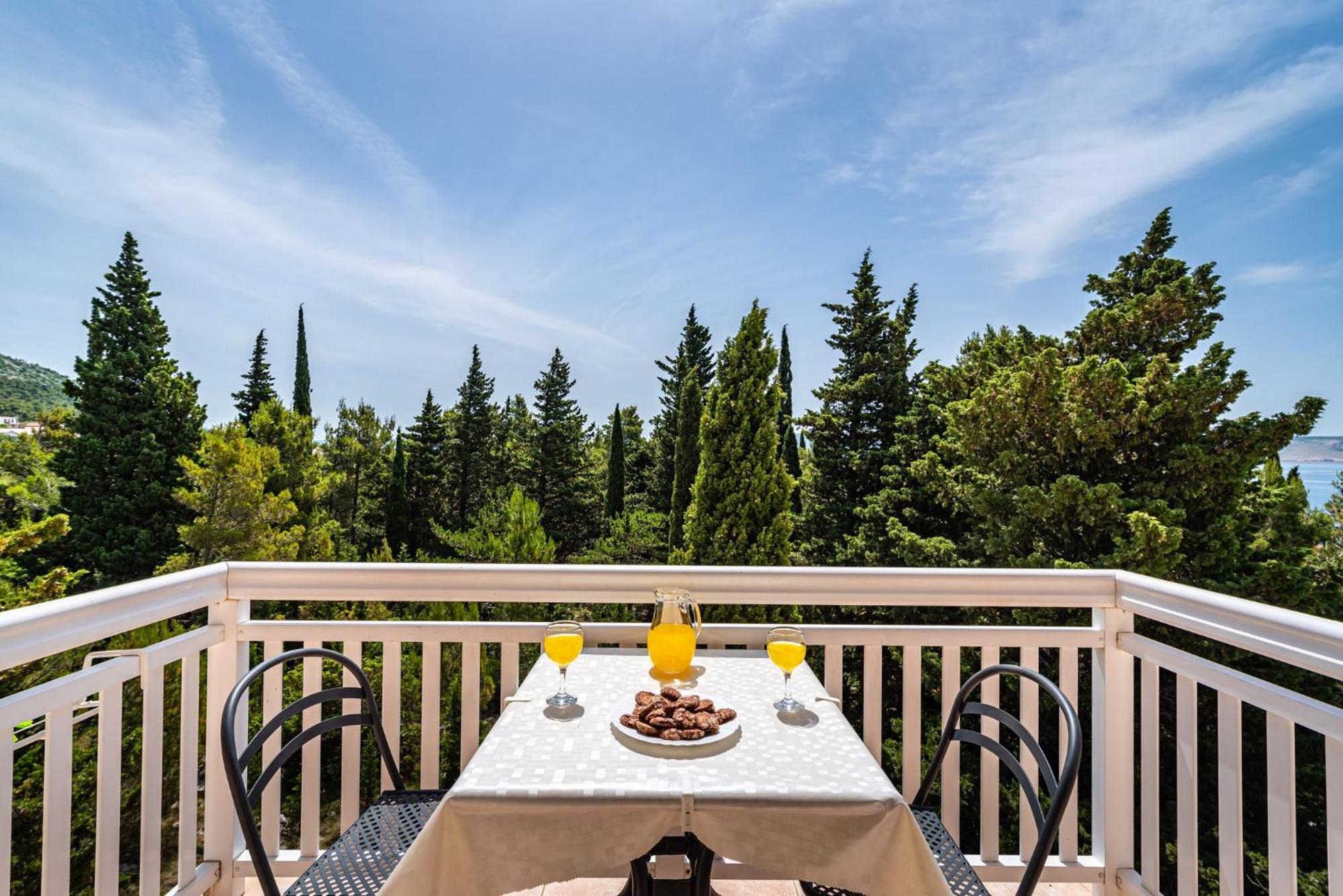 Apartments Prkacin 2 Starigrad Paklenica Bagian luar foto