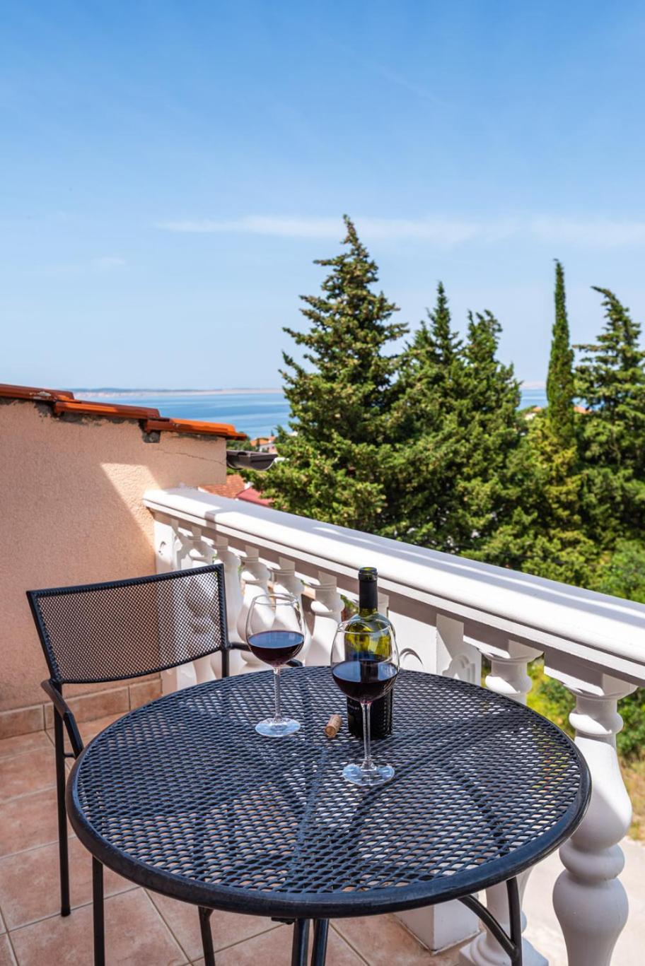 Apartments Prkacin 2 Starigrad Paklenica Bagian luar foto