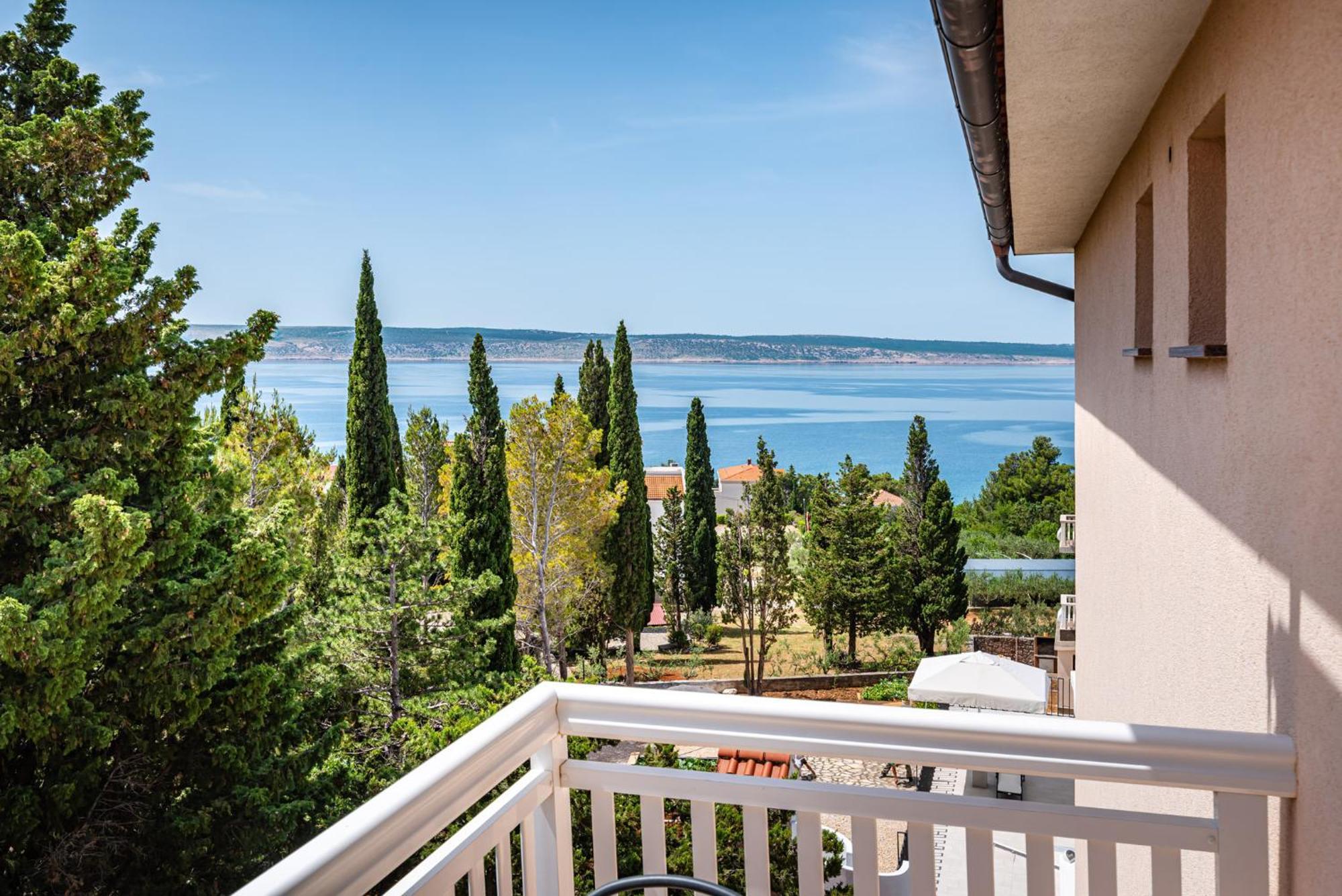 Apartments Prkacin 2 Starigrad Paklenica Bagian luar foto